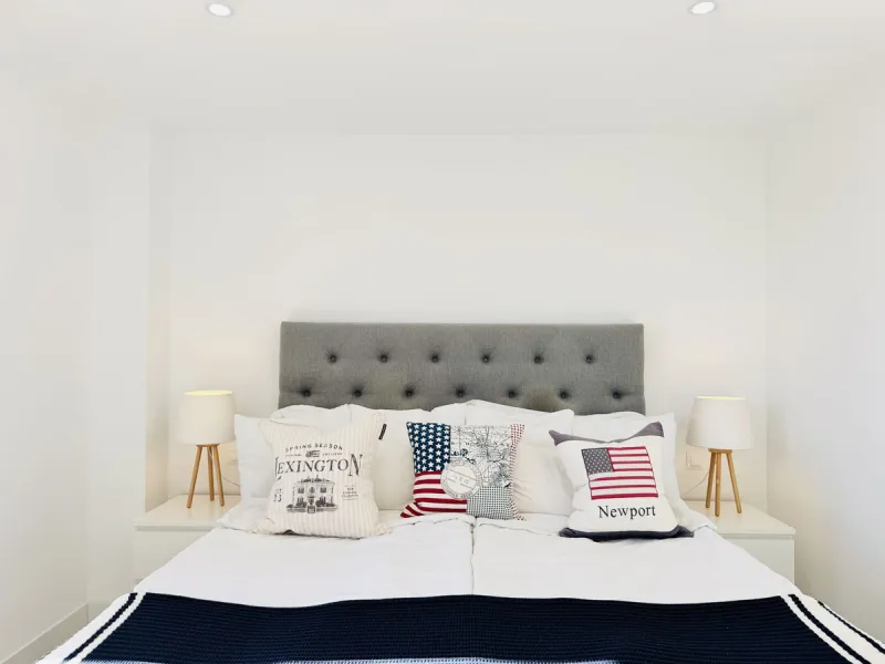 Stylish, fully renovated townhouse in the heart of Mijas Costa just steps from Fuengirola's beach walk, ideal as a permanent home, holiday residence or investement with excellent rental potential.