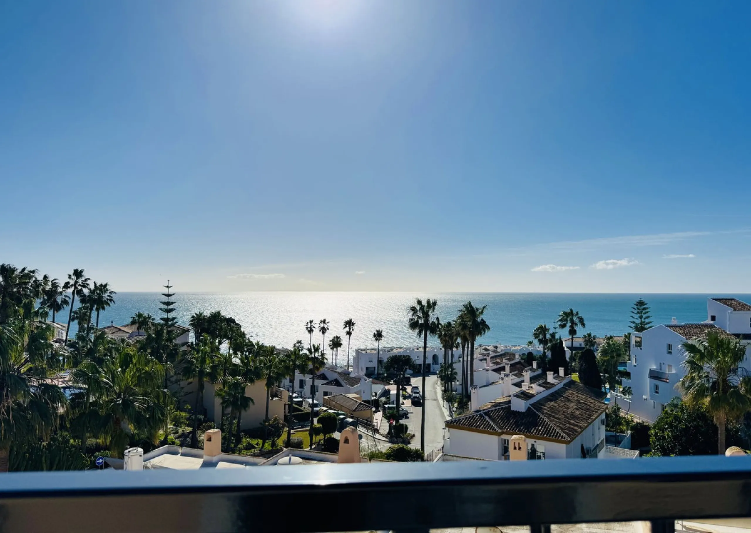 Stylish, fully renovated townhouse in the heart of Mijas Costa just steps from Fuengirola's beach walk, ideal as a permanent home, holiday residence or investement with excellent rental potential.