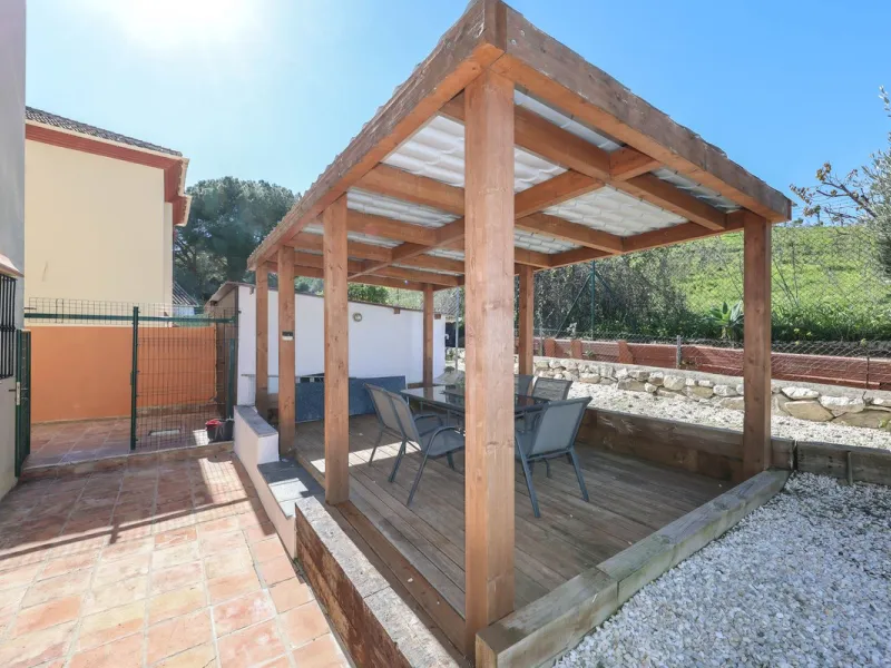 Upgraded Modern Villa with Solar Panels