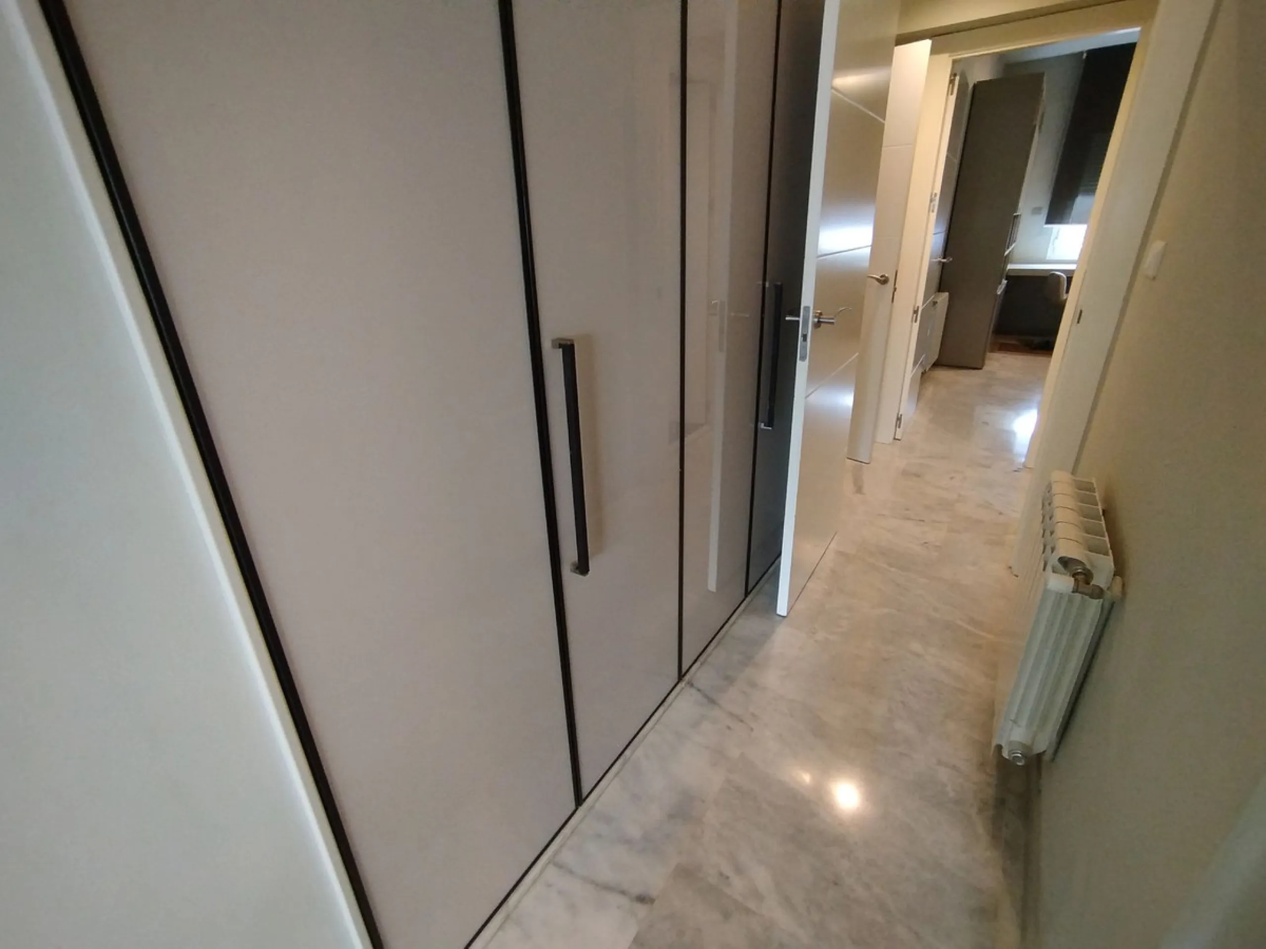 Apartment for sale in Los Álamos with direct sea views.