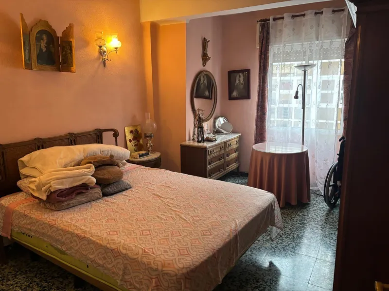 Excellent apartment for sale just steps from El Cautivo – Bright, comfortable, and in a great location