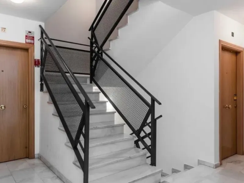 This exclusive one-bedroom apartment, located in the center of Málaga, has been fully renovated with top-quality finishes.