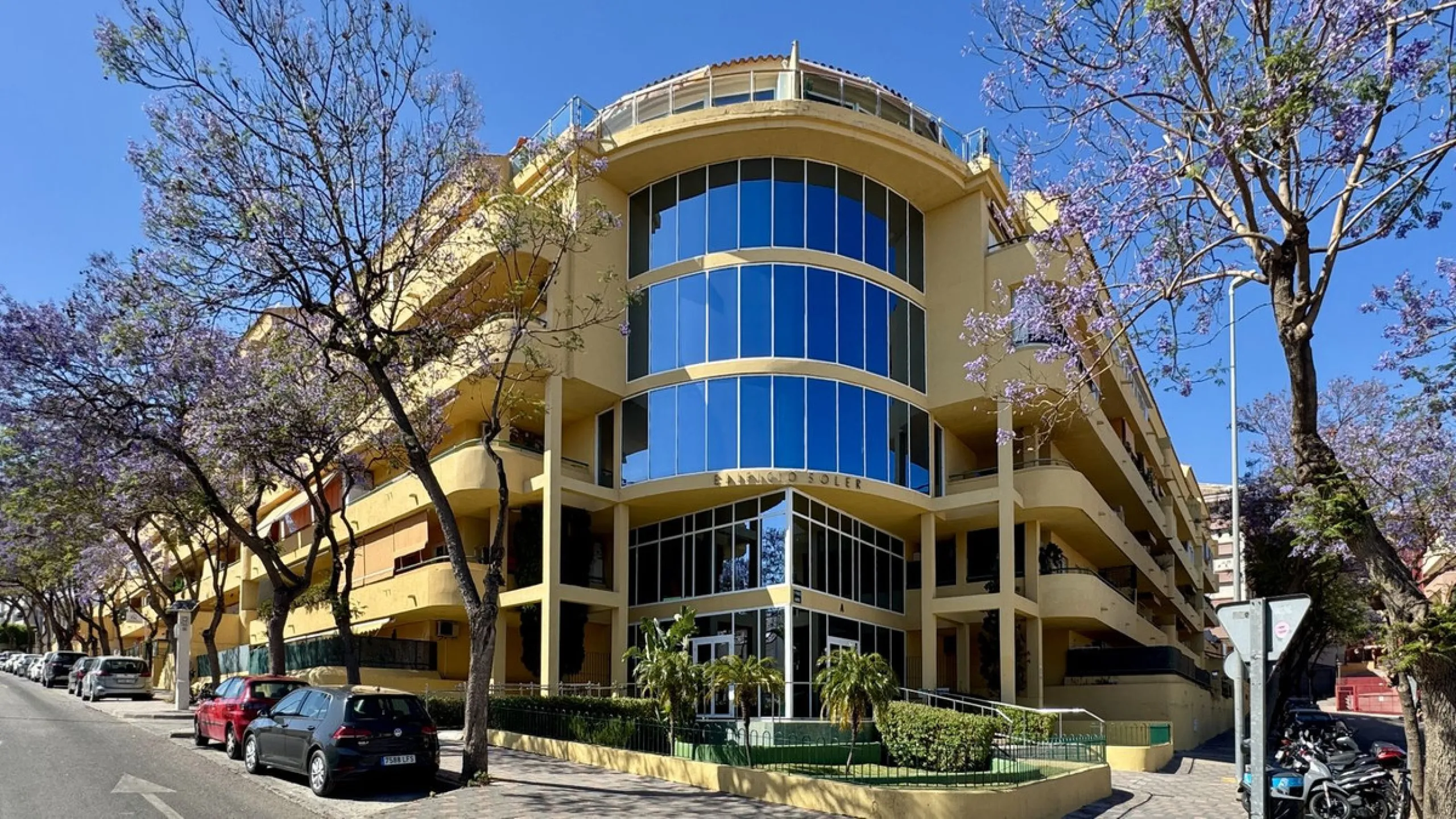 Bright and Ideal Home with Stunning Views in Los Pacos