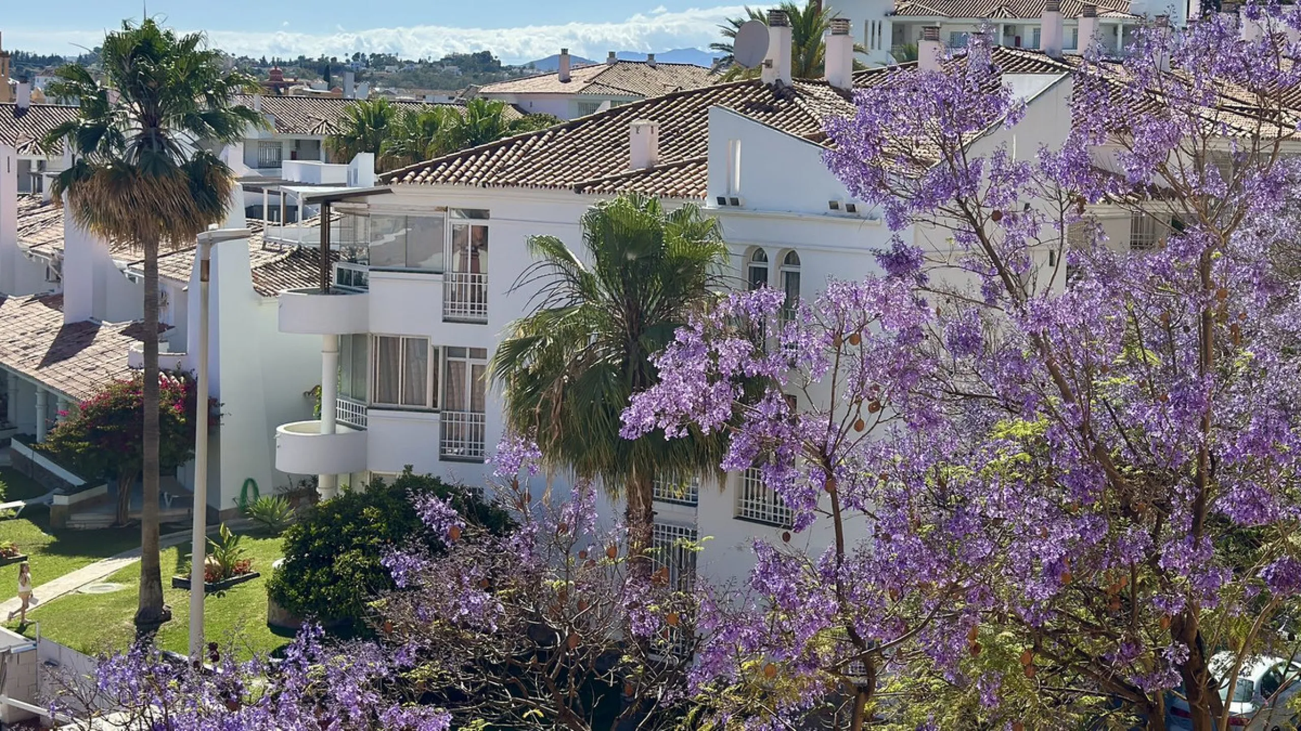 Bright and Ideal Home with Stunning Views in Los Pacos
