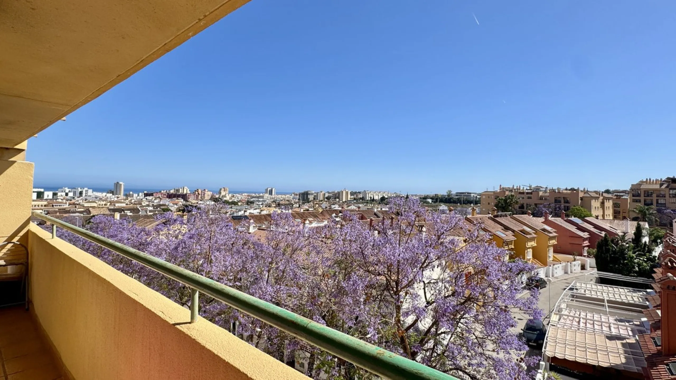 Bright and Ideal Home with Stunning Views in Los Pacos