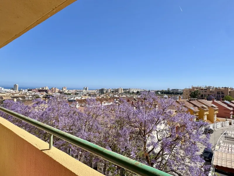 Bright and Ideal Home with Stunning Views in Los Pacos