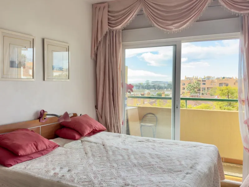 Bright and Ideal Home with Stunning Views in Los Pacos