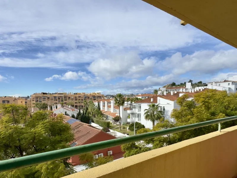 Bright and Ideal Home with Stunning Views in Los Pacos