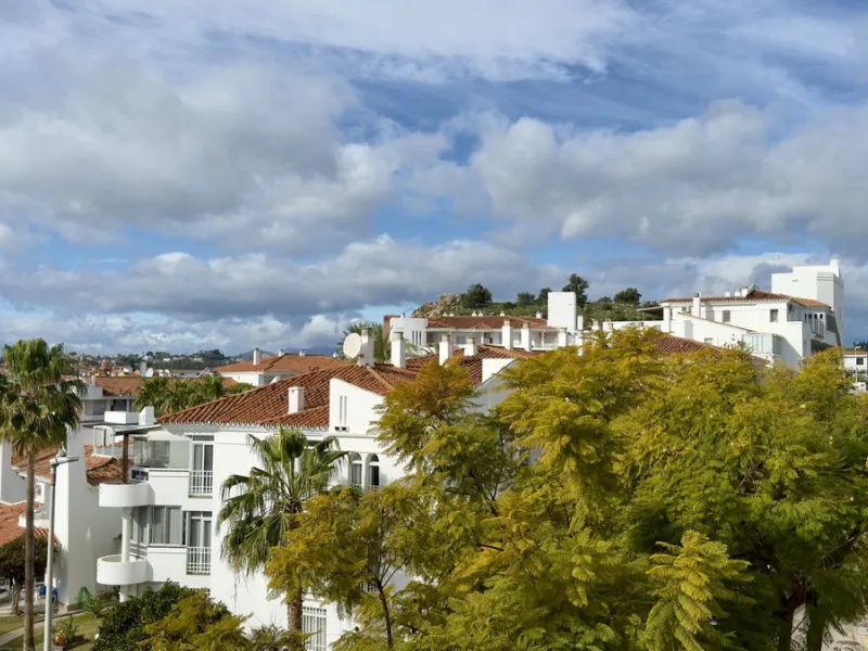Bright and Ideal Home with Stunning Views in Los Pacos