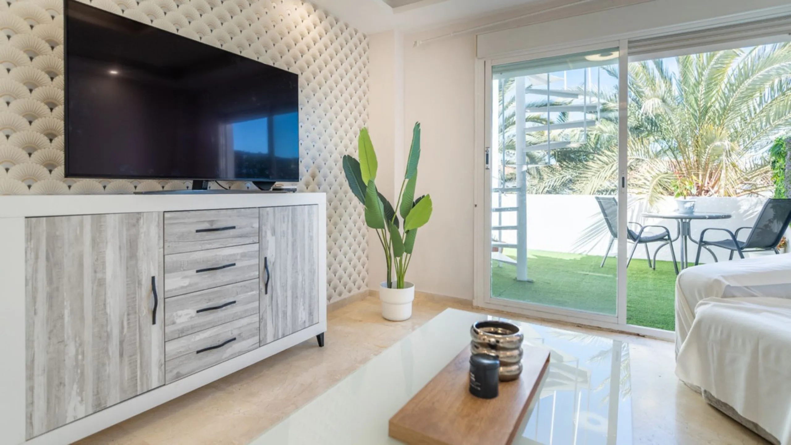 This apartment is located in a quiet and well-maintained residential complex, offering a balanced and comfortable home designed for everyday living. The property features a spacious living-dining area with direct access to a private terrace, ideal for bot