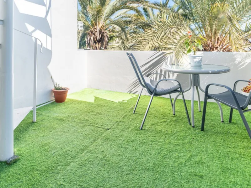 This apartment is located in a quiet and well-maintained residential complex, offering a balanced and comfortable home designed for everyday living. The property features a spacious living-dining area with direct access to a private terrace, ideal for bot