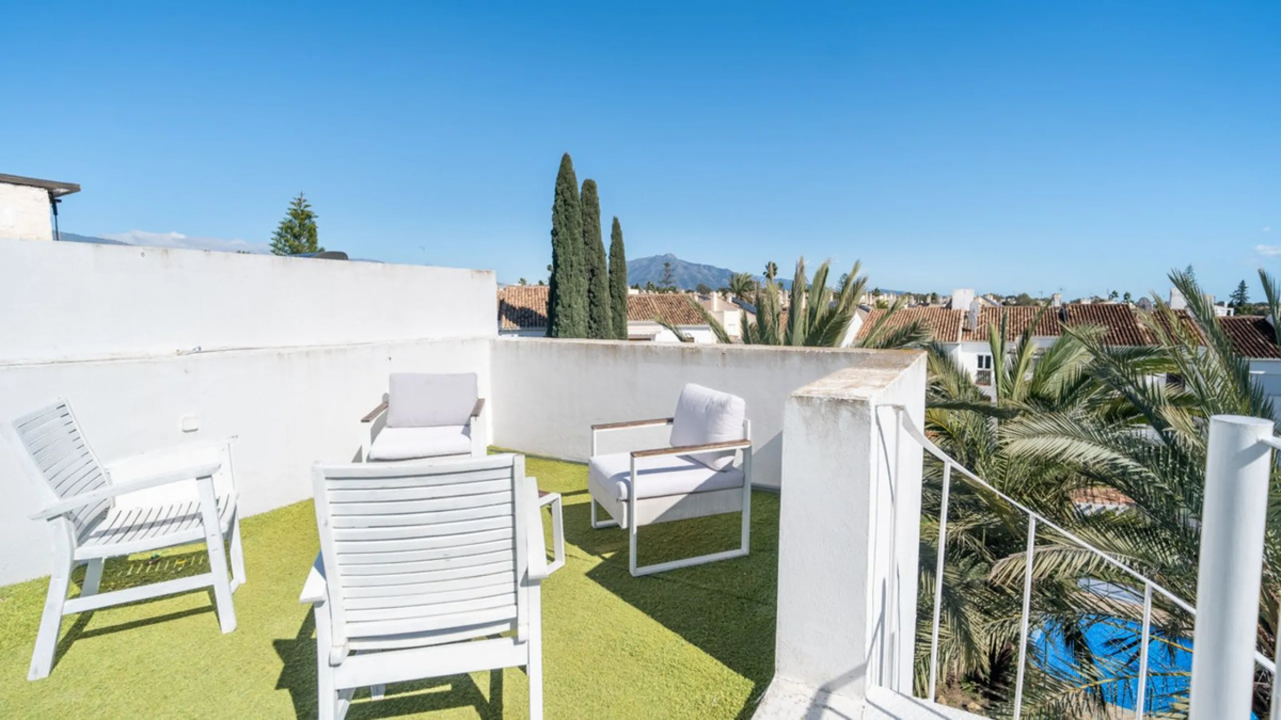 This apartment is located in a quiet and well-maintained residential complex, offering a balanced and comfortable home designed for everyday living. The property features a spacious living-dining area with direct access to a private terrace, ideal for bot