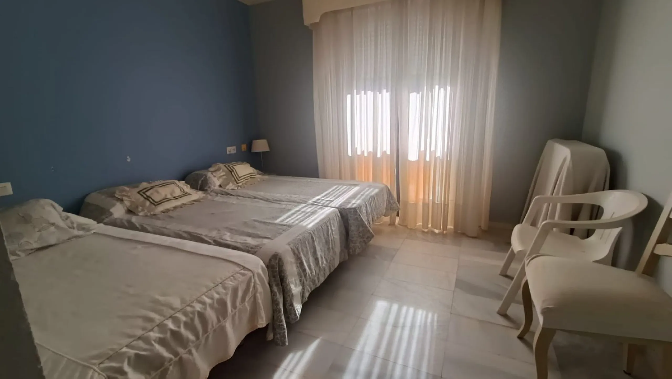 Apartment - Middle Floor Apartment в продаже в Marbella, Málaga. В доме 2 спален и 2 ванных комнат. Площадь дома 124 м²
