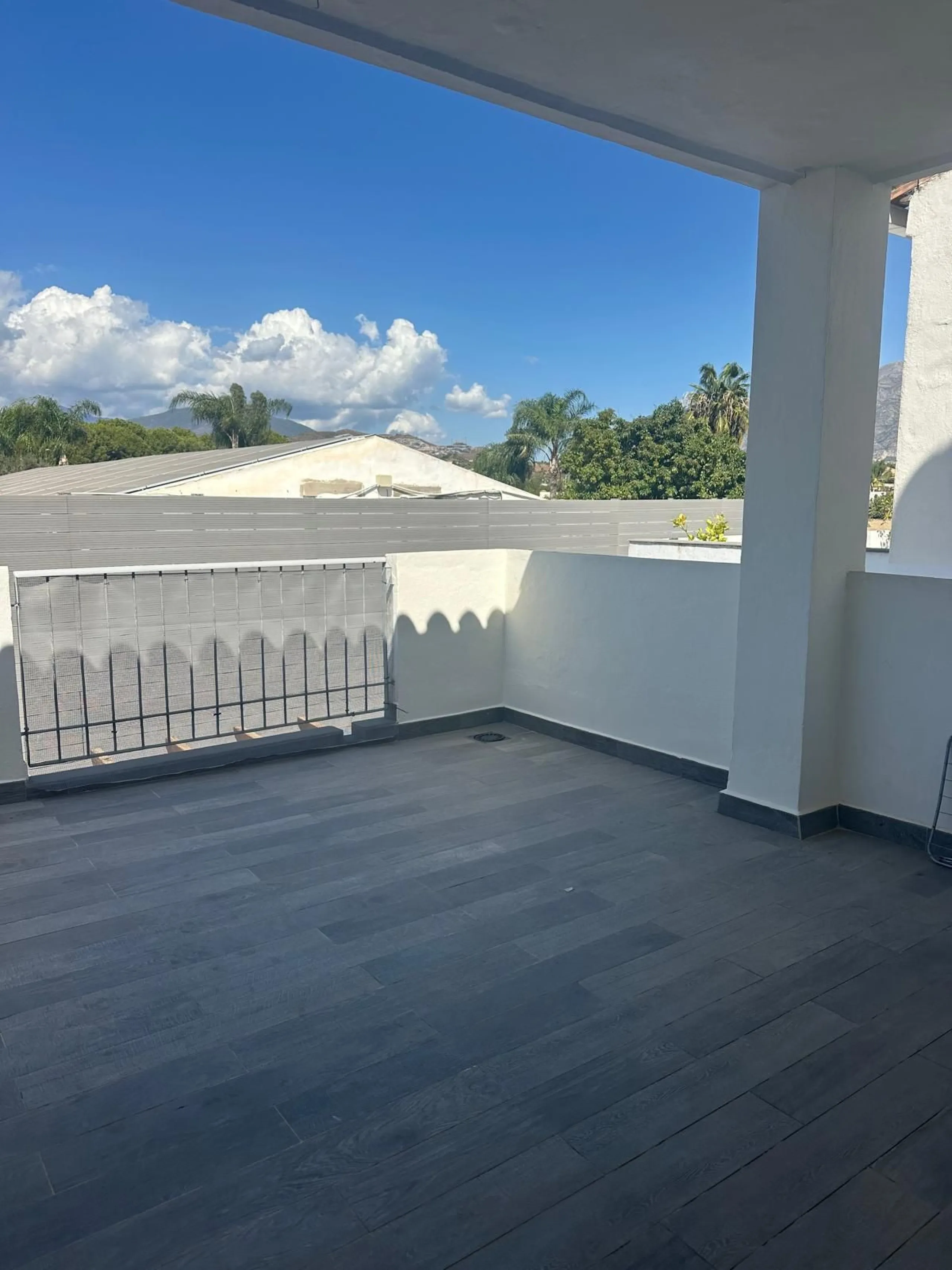 Duplex in the El Gamonal area,