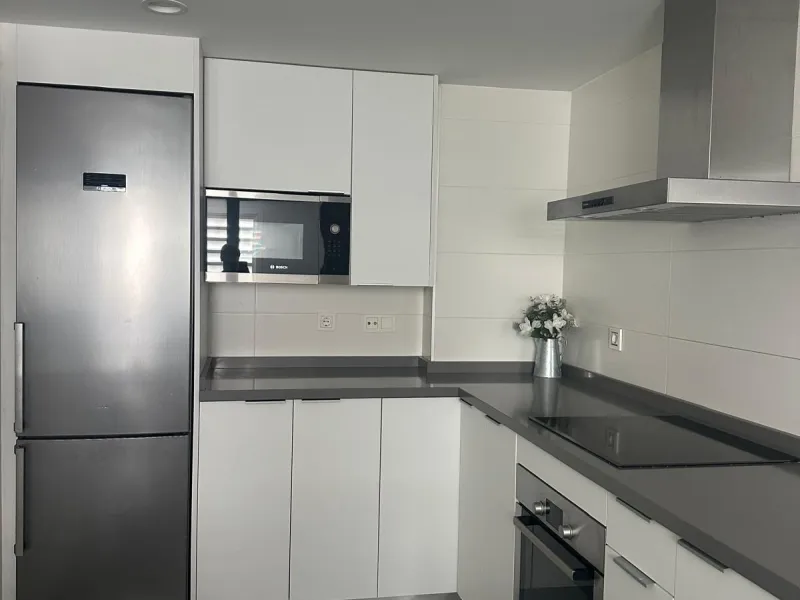 Duplex in the El Gamonal area,