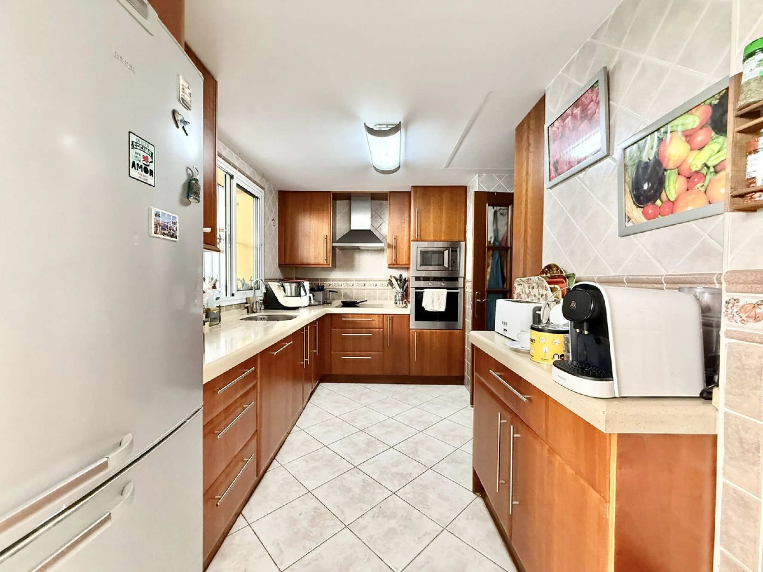 SEMI-DETACHED HOUSE IN CENTRAL ESTEPONA!