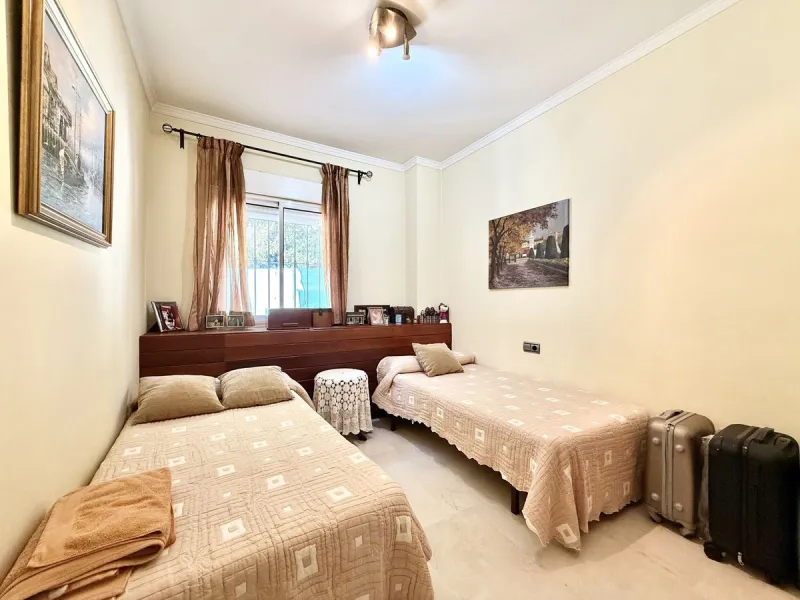 SEMI-DETACHED HOUSE IN CENTRAL ESTEPONA!