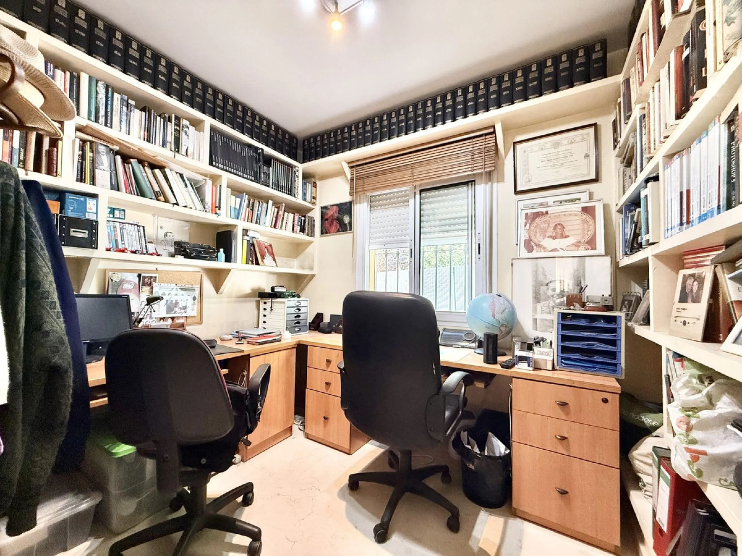 SEMI-DETACHED HOUSE IN CENTRAL ESTEPONA!