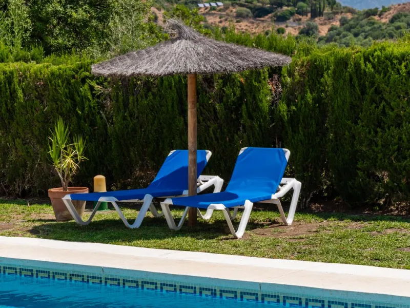 Located in the hills of Benahavis, this 143 sqm. residence is more than just an apartment; it is a curated experience of light and volume. As one of the largest units in this complex, the home has been meticulously reimagined to meet the exacting standard