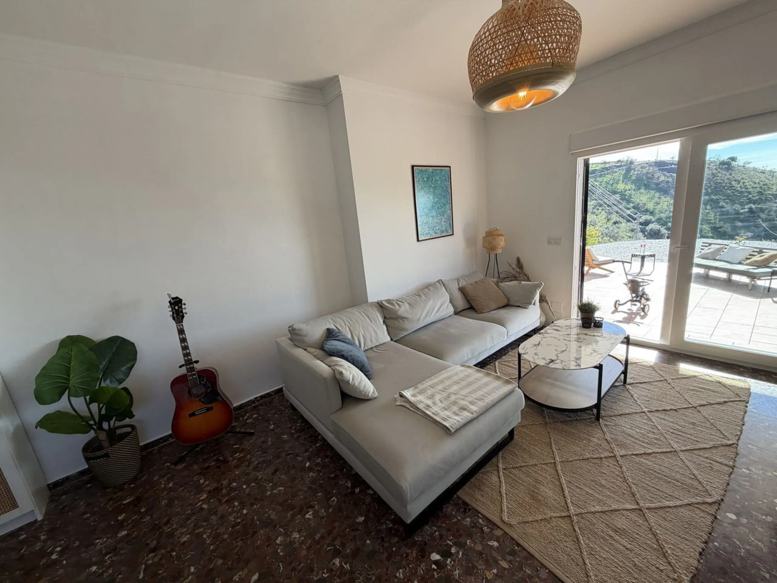 Country Property with Private Pool & Sea Views – Under 15 Minutes to the Beach in Rincon de la Victoria