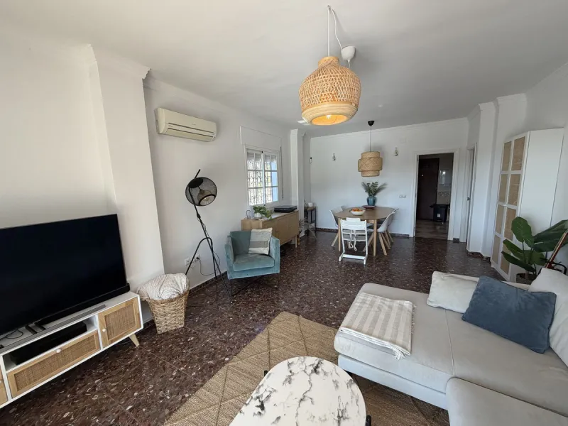 Country Property with Private Pool & Sea Views – Under 15 Minutes to the Beach in Rincon de la Victoria