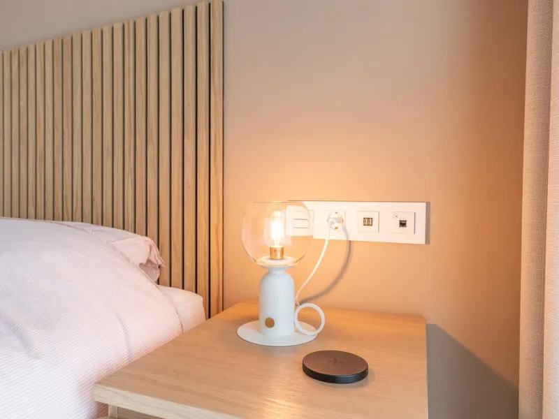 Step into a new standard of modern living in Higuerón, where design, technology and Mediterranean comfort come together in a beautifully finished apartment that feels both refined and effortlessly welcoming. Recently completed and ready to move into, this