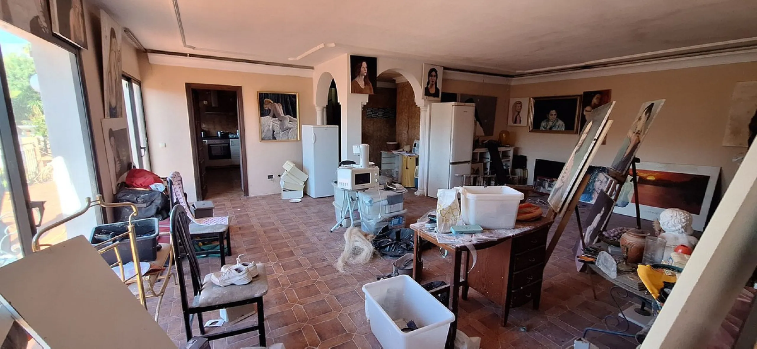 Detached villa in Torreblanca, Fuengirola, with endless renovation possibilities to adapt it to your own lifestyle.