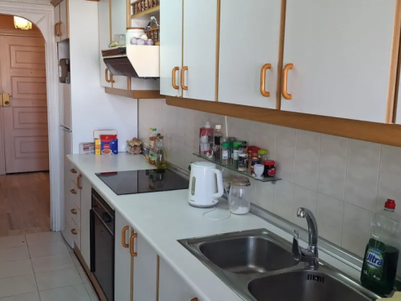 **Apartment in the heart of Fuengirola: Your seaside retreat!**