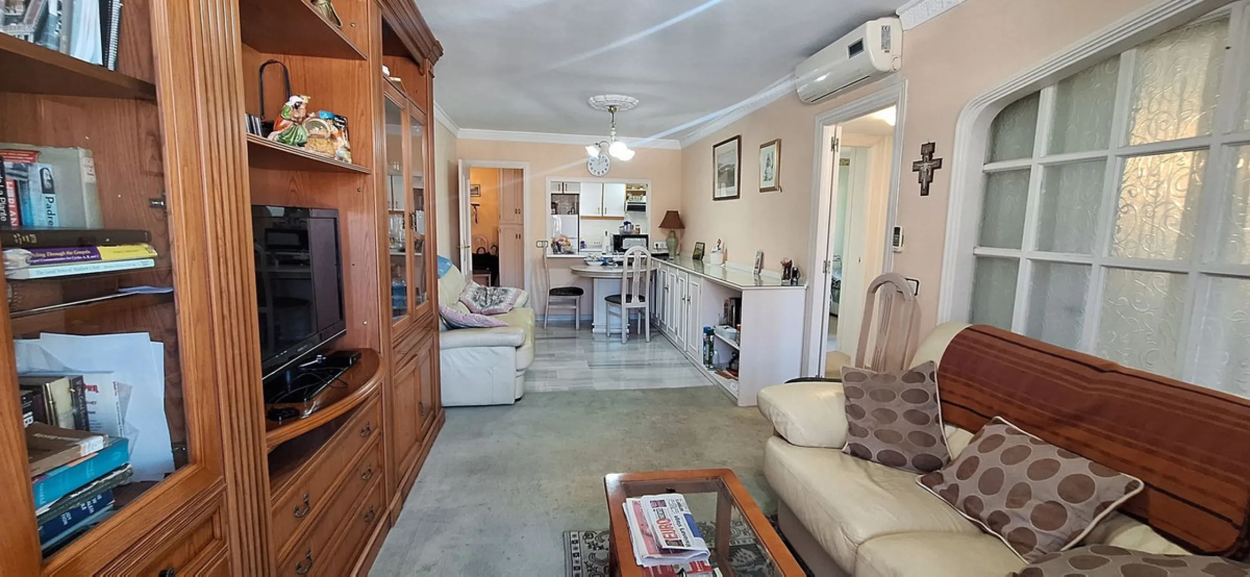 **Apartment in the heart of Fuengirola: Your seaside retreat!**