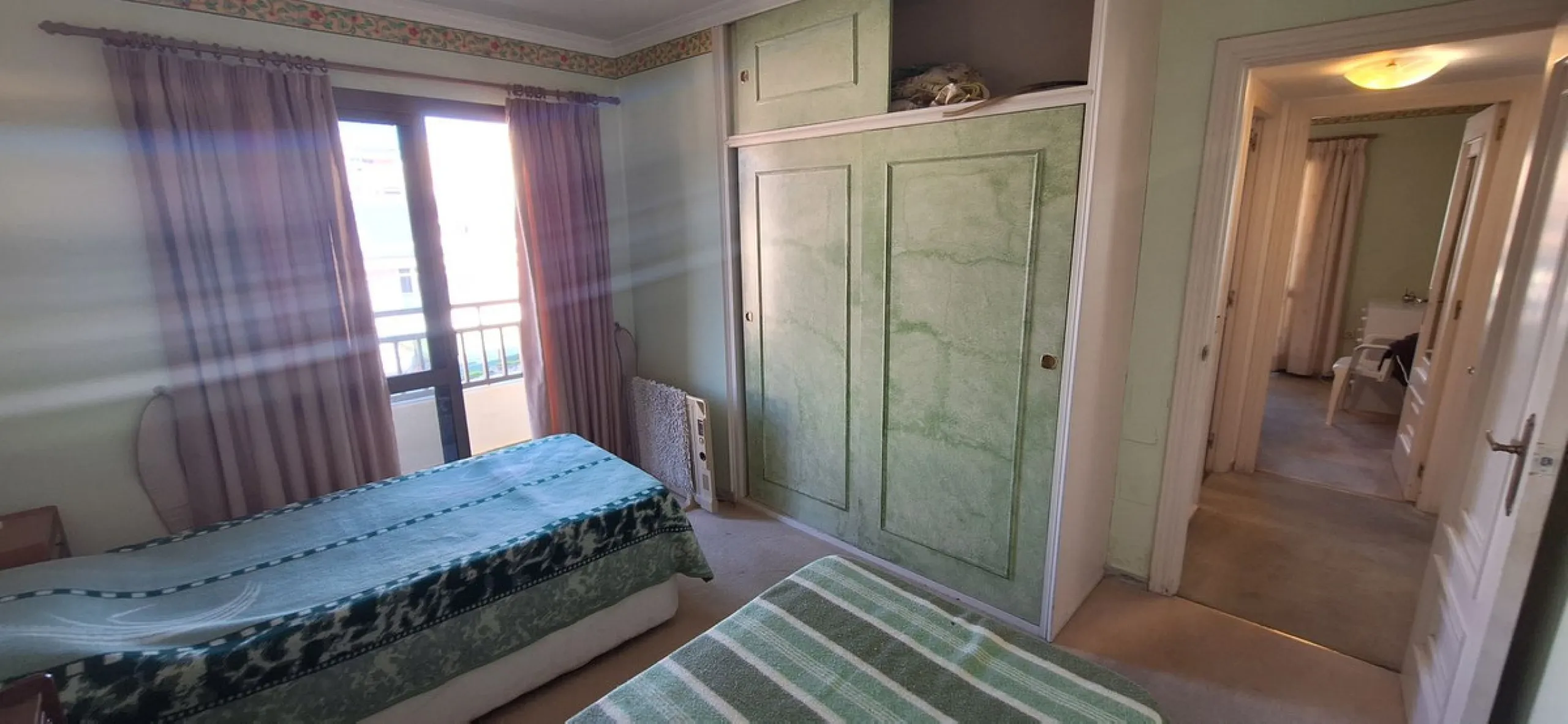 **Apartment in the heart of Fuengirola: Your seaside retreat!**