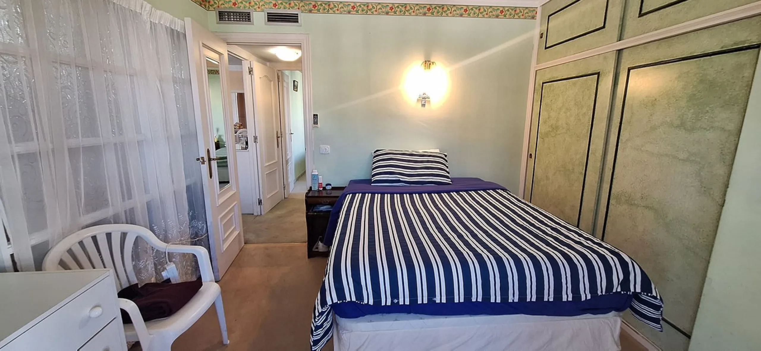 **Apartment in the heart of Fuengirola: Your seaside retreat!**