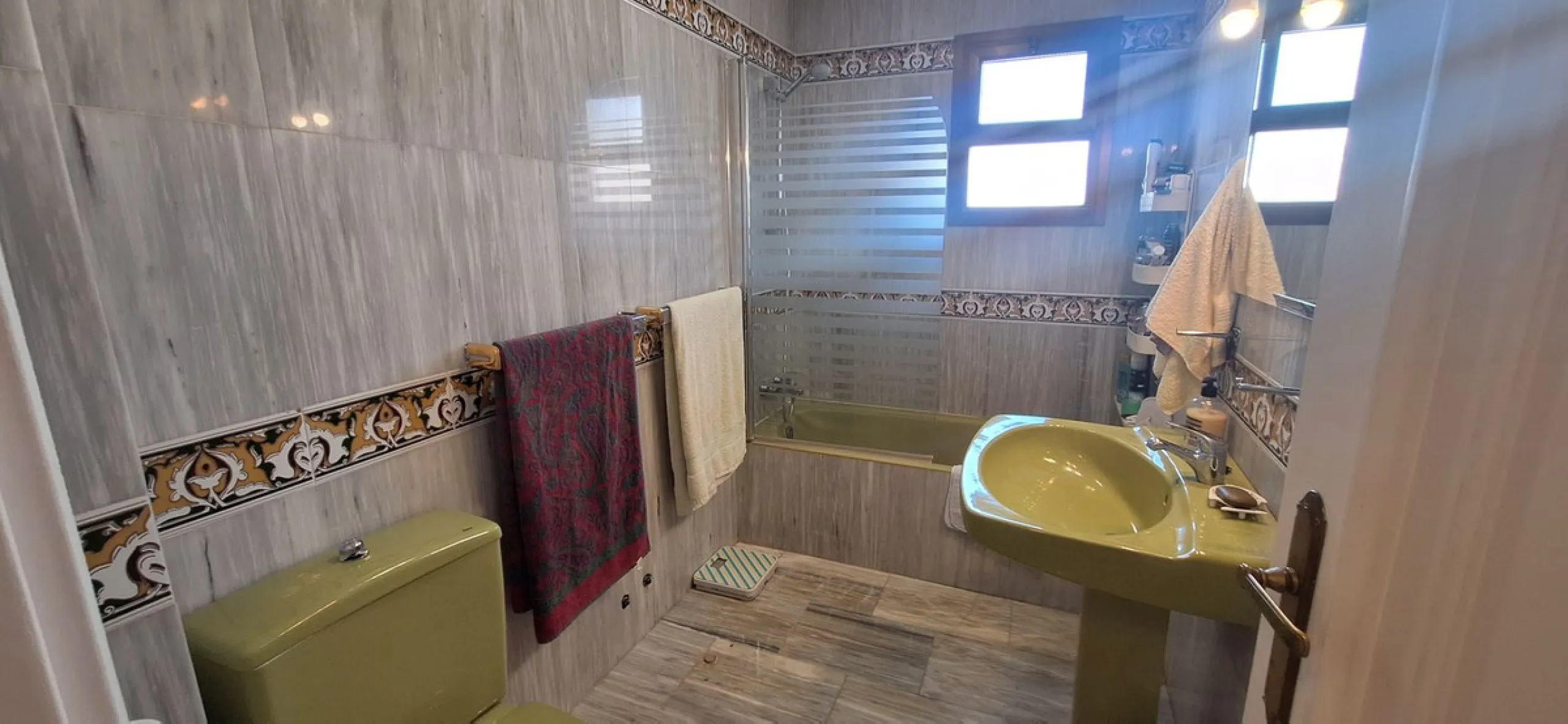 **Apartment in the heart of Fuengirola: Your seaside retreat!**