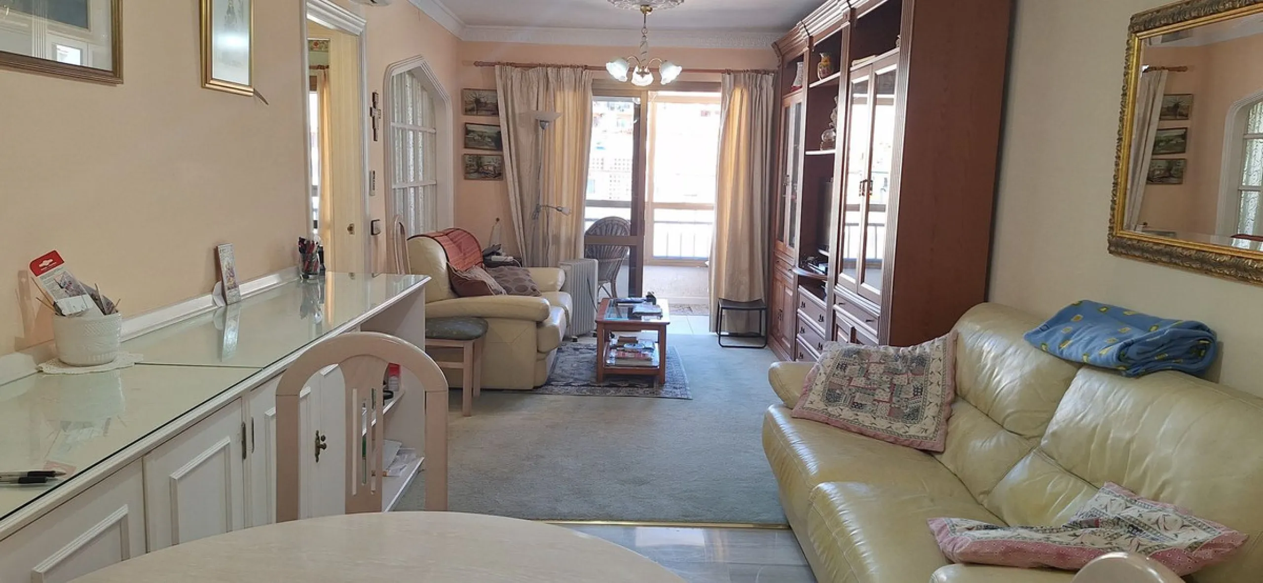 **Apartment in the heart of Fuengirola: Your seaside retreat!**