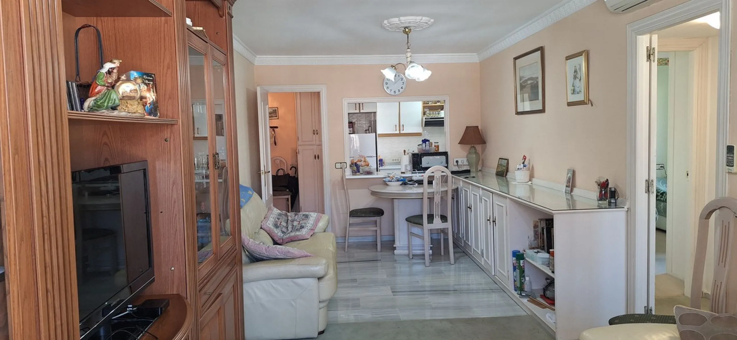 **Apartment in the heart of Fuengirola: Your seaside retreat!**