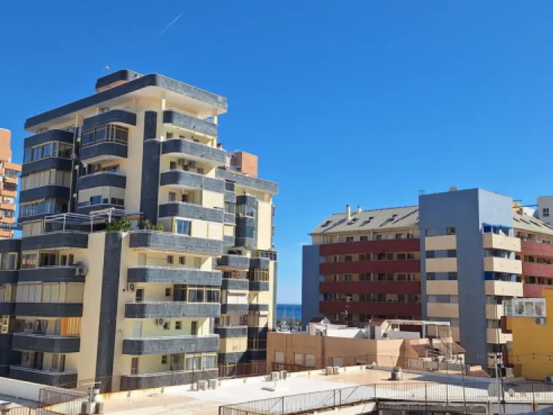 **Apartment in the heart of Fuengirola: Your seaside retreat!**