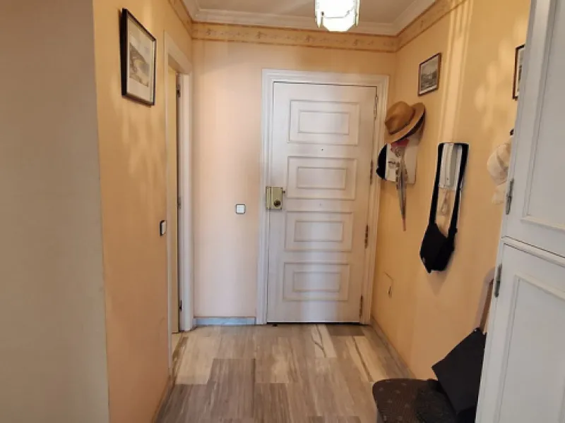 **Apartment in the heart of Fuengirola: Your seaside retreat!**