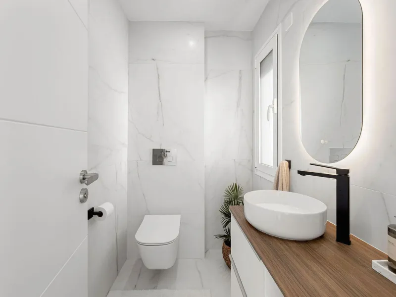 Welcome to this exceptional townhouse where contemporary luxury meets comfort and effortless lifestyle!