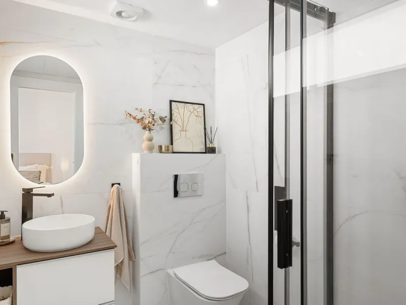 Welcome to this exceptional townhouse where contemporary luxury meets comfort and effortless lifestyle!