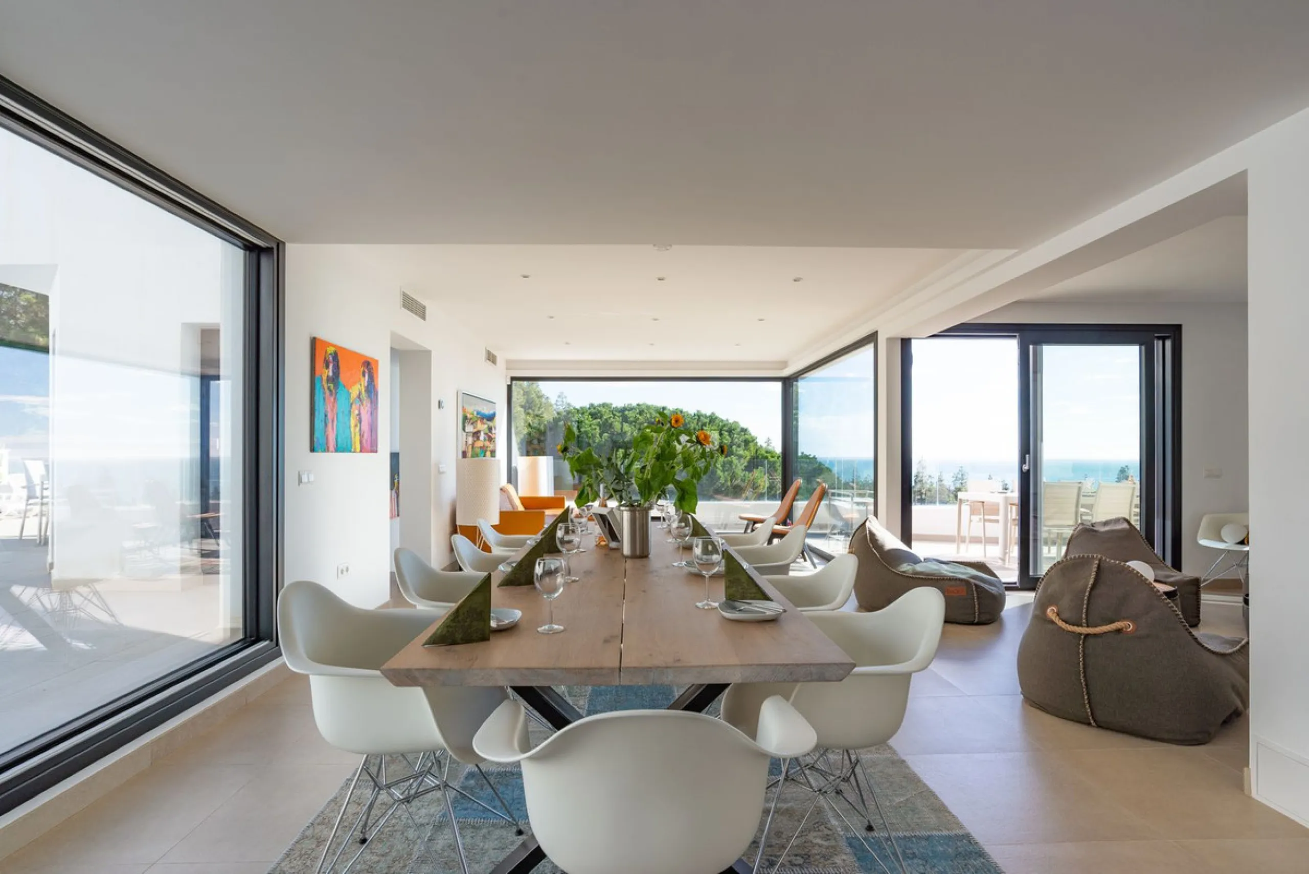 Beautiful newly renovated 6 bed villa in La Cala.