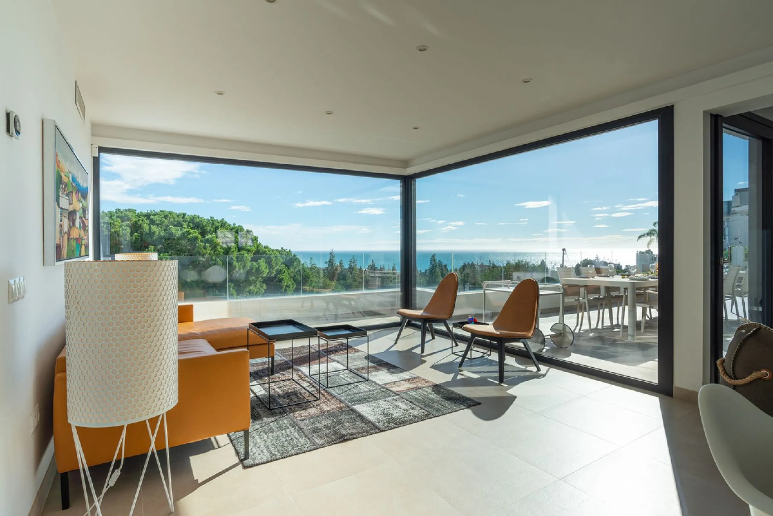 Beautiful newly renovated 6 bed villa in La Cala.