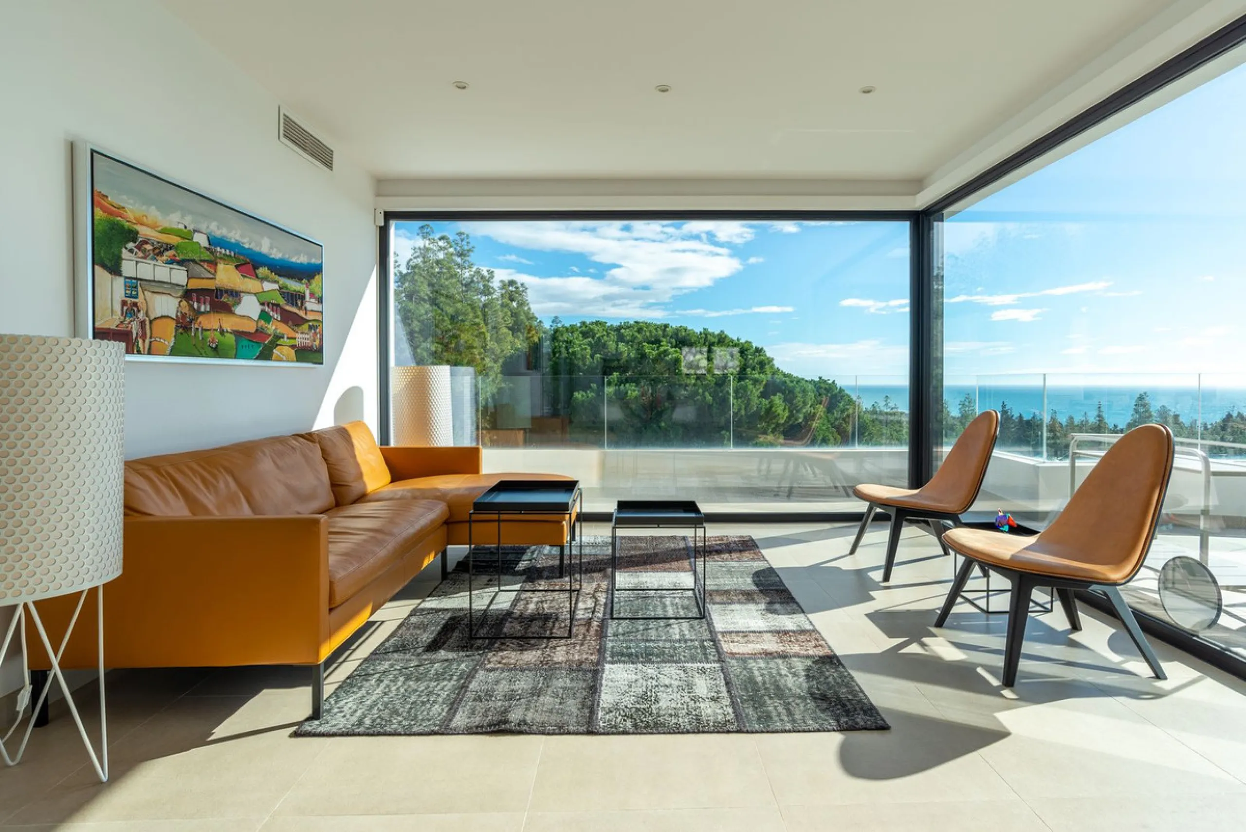 Beautiful newly renovated 6 bed villa in La Cala.