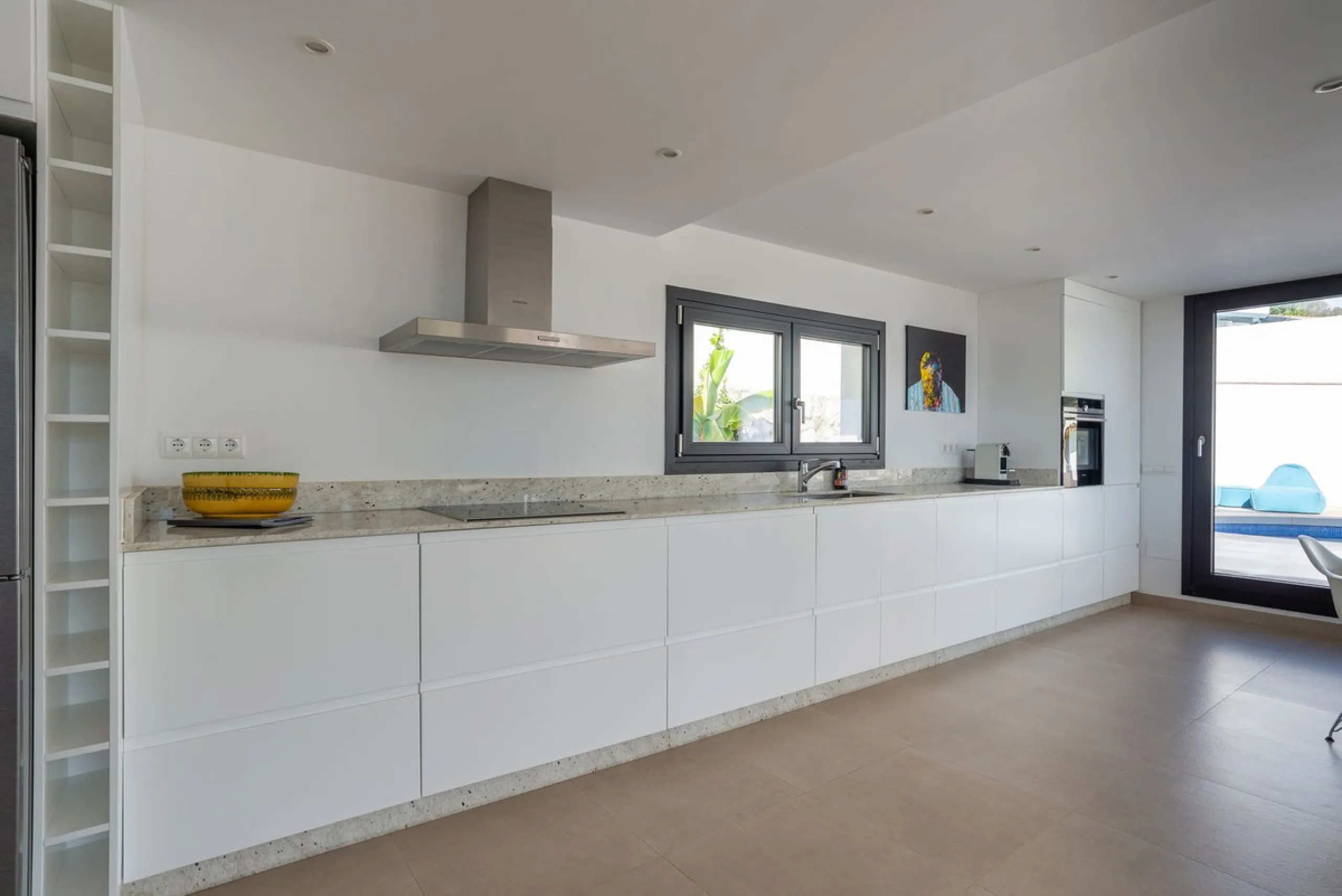 Beautiful newly renovated 6 bed villa in La Cala.