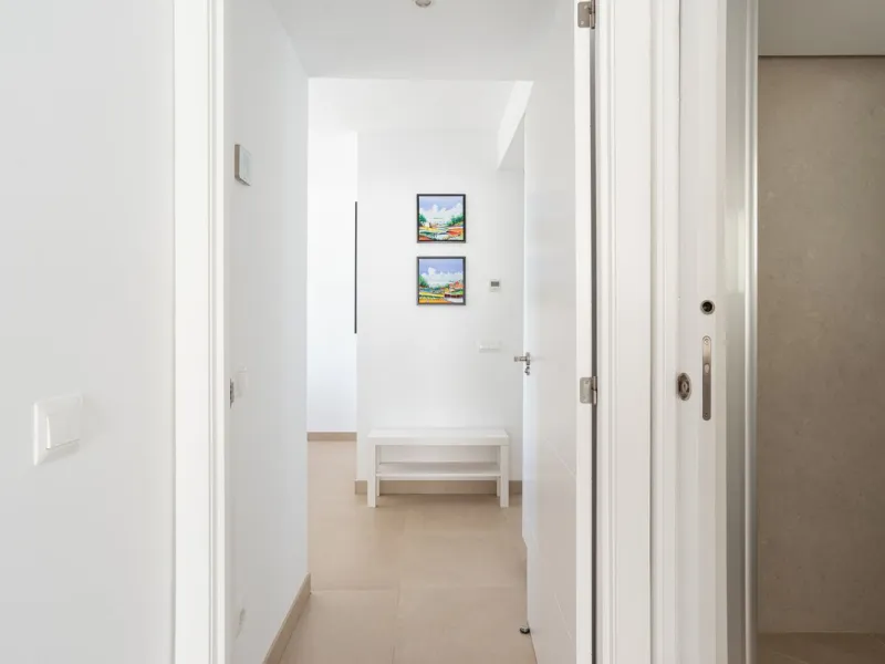 Beautiful newly renovated 6 bed villa in La Cala.