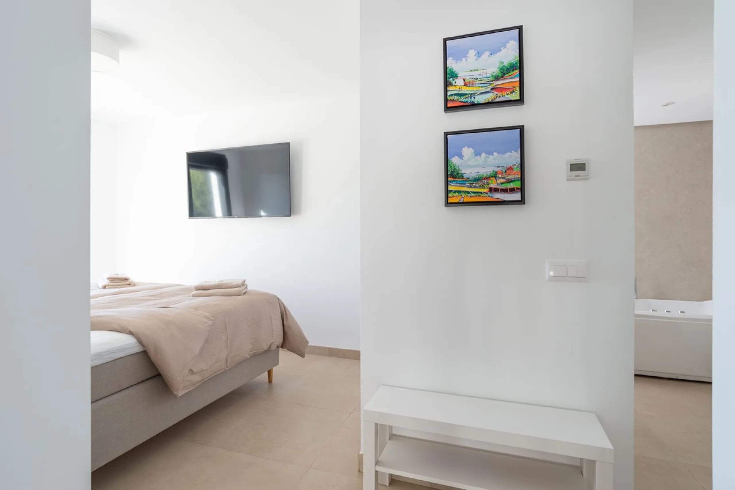 Beautiful newly renovated 6 bed villa in La Cala.
