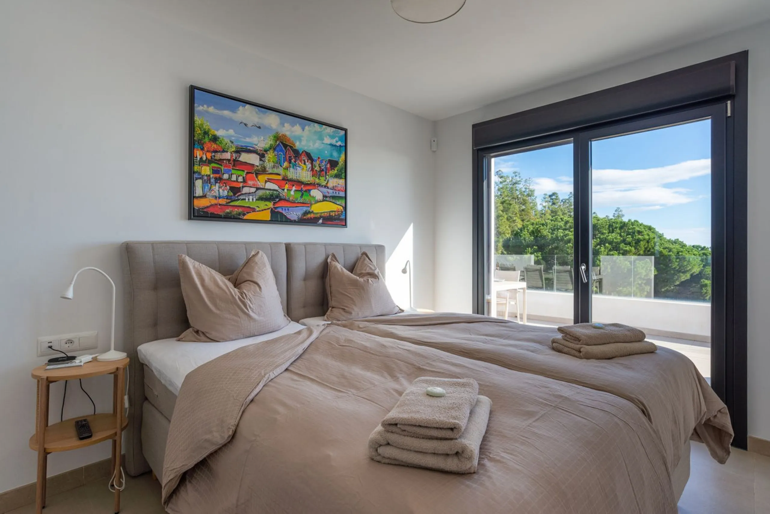 Beautiful newly renovated 6 bed villa in La Cala.