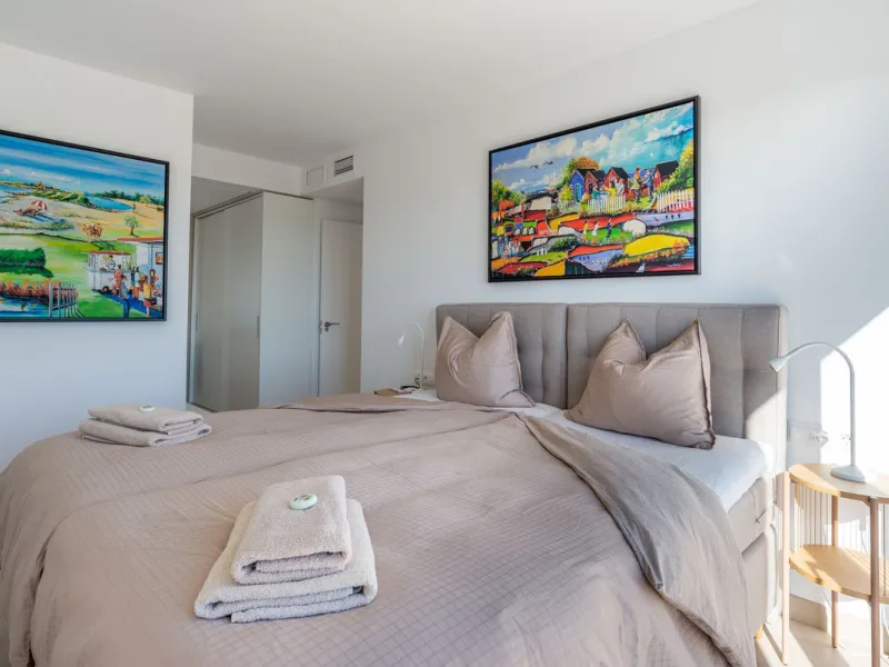 Beautiful newly renovated 6 bed villa in La Cala.