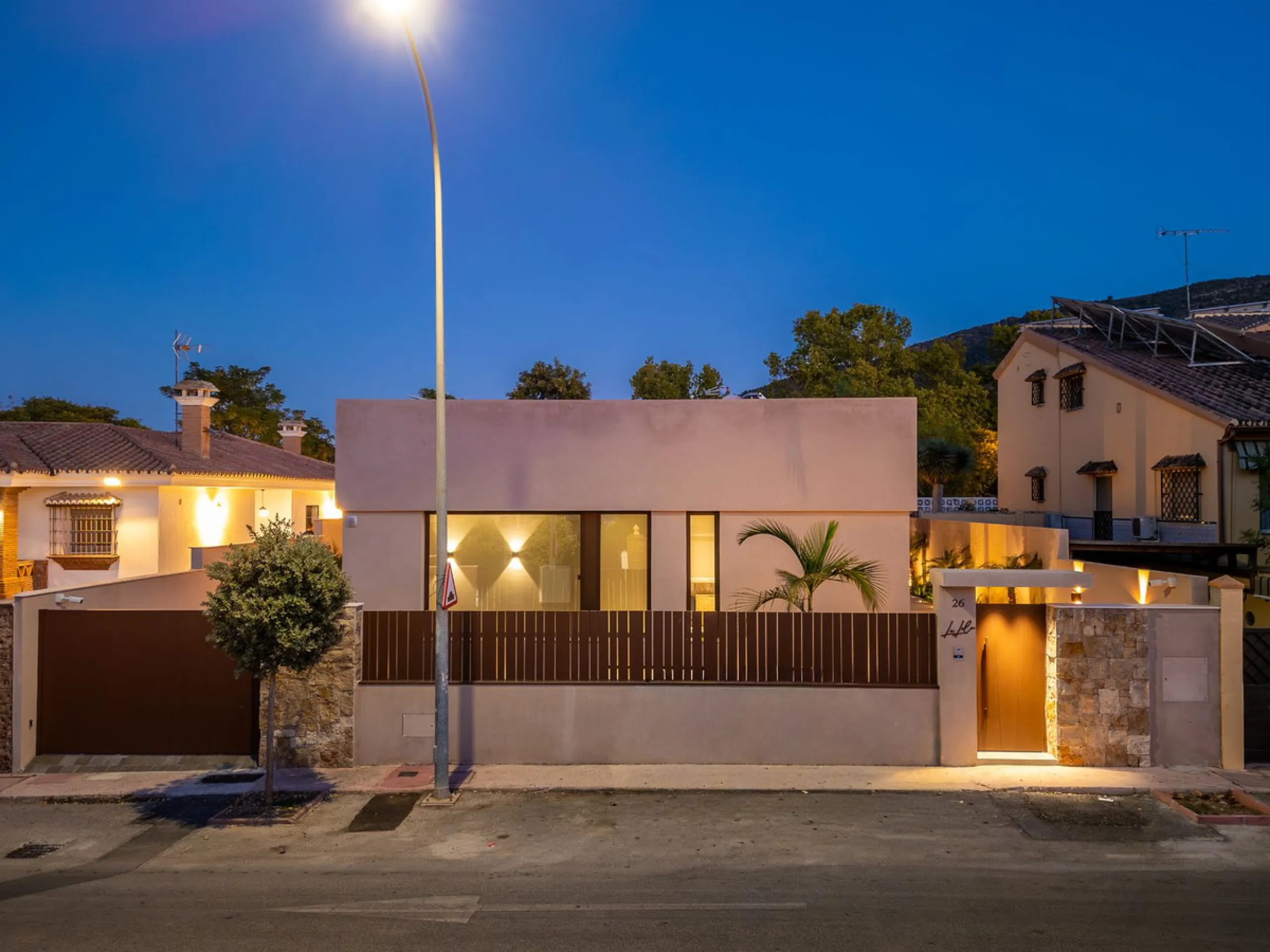 House - Detached Villa в продаже в Alhaurín de la Torre, Málaga. В доме 4 спален и 3 ванных комнат. Площадь дома 520 м²