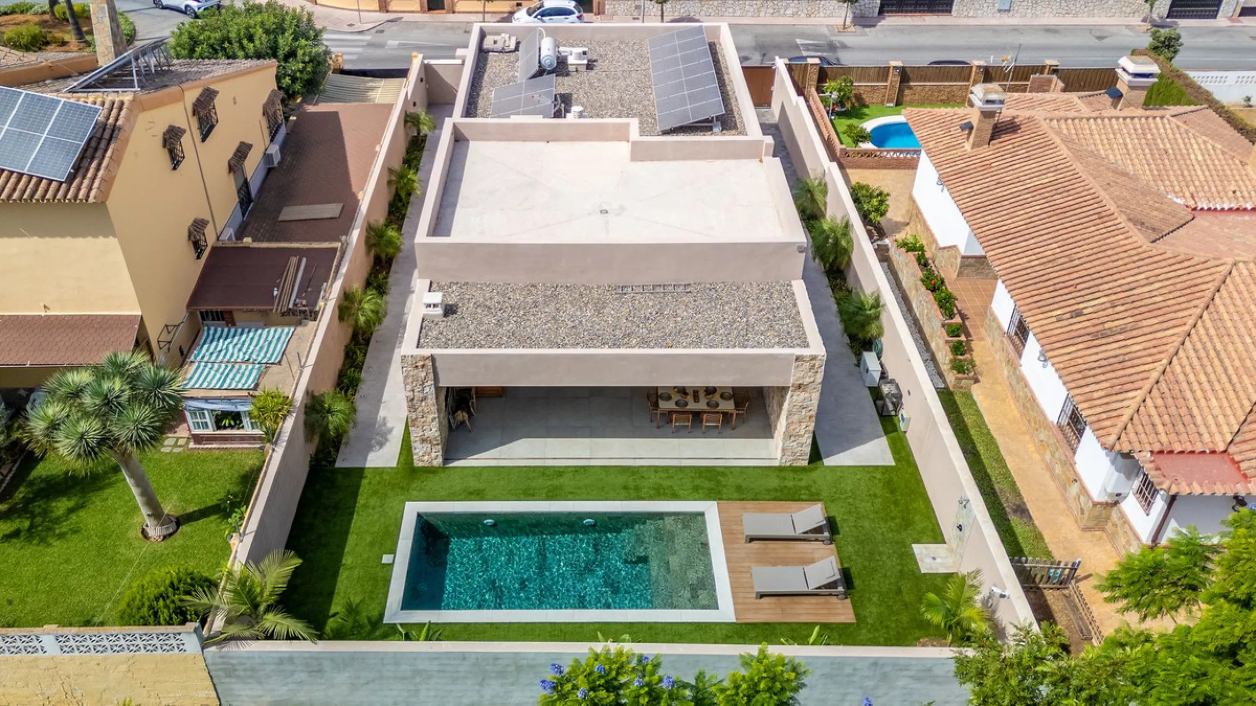 House - Detached Villa в продаже в Alhaurín de la Torre, Málaga. В доме 4 спален и 3 ванных комнат. Площадь дома 520 м²