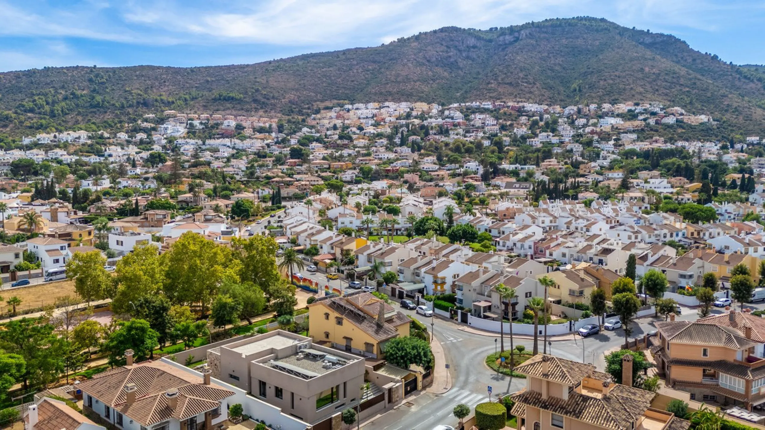 House - Detached Villa в продаже в Alhaurín de la Torre, Málaga. В доме 4 спален и 3 ванных комнат. Площадь дома 520 м²