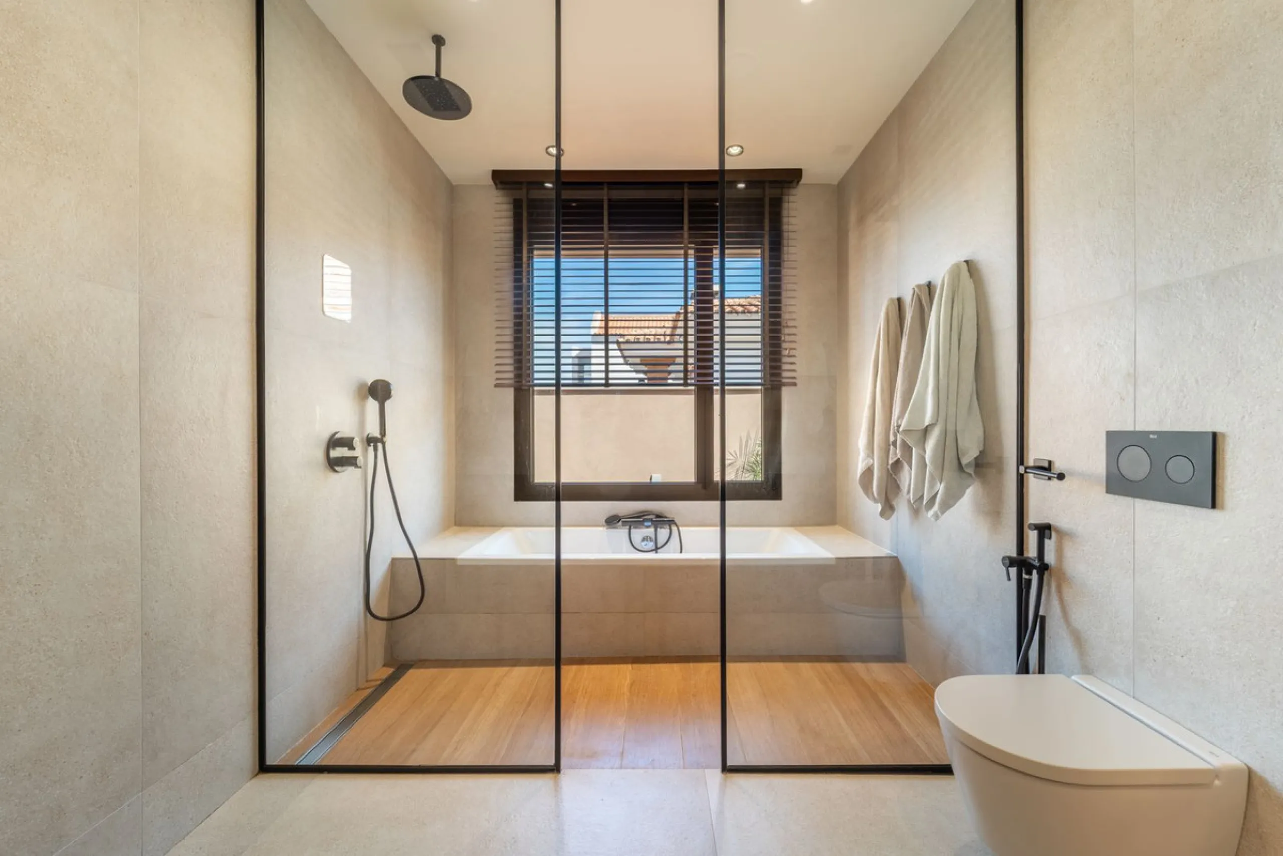 House - Detached Villa в продаже в Alhaurín de la Torre, Málaga. В доме 4 спален и 3 ванных комнат. Площадь дома 520 м²